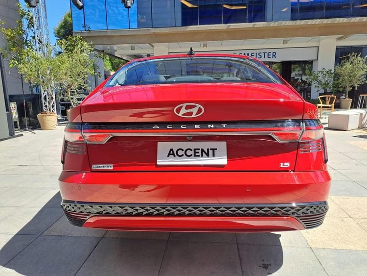 Hyundai Accent thế hệ mới chốt ngày ra mắt tại Việt Nam, sẵn sàng đấu Vios, City