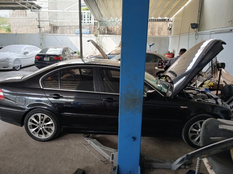 GARAGE TÍN PHÁT. 2/117 Đường Số 8,Bình Hưng Hòa,Bình Tân (Đối diện Aeon Tân Phú). GARAGE TÍN PHÁT. 2/117 Đường Số 8,Bình Hưng Hòa,Bình Tân (Đối diện Aeon Tân Phú).