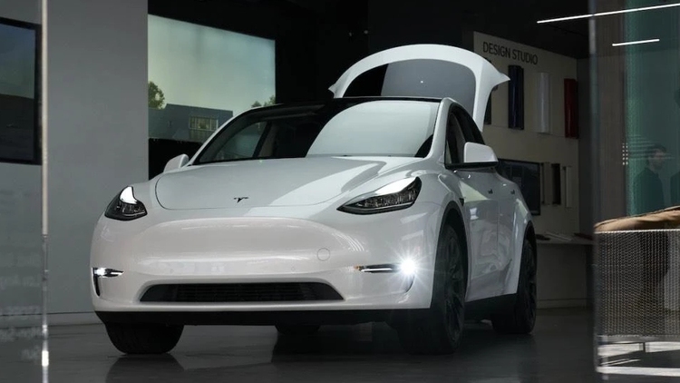 Pin Tesla Model 3 và Model Y xuống cấp đáng kể