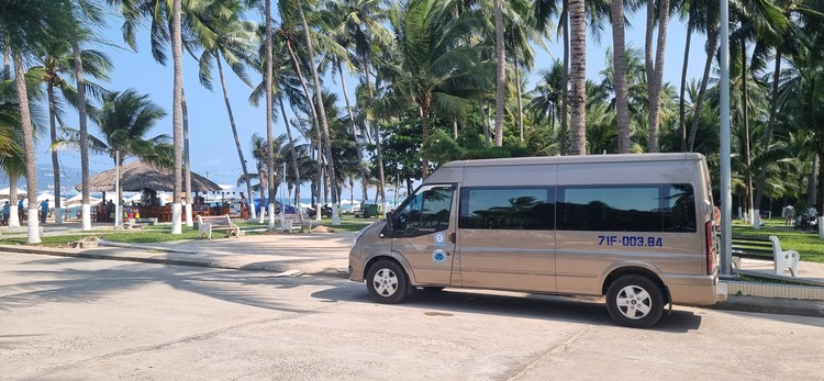 Ford sắp ra mắt Transit 2024, nội thất hiện đại, có bản AT và có cả bản 18 chỗ