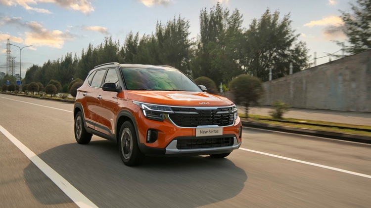 Kia Seltos 2024 thêm 2 phiên bản, nâng cấp trang bị cho phiên bản hiện hữu, phủ kín phân khúc B-SUV