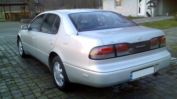 Tìm mua Lexus GS300 đời 1994-1997