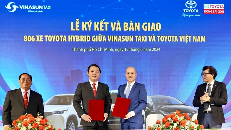 Taxi Hybrid đầu tiên được triển khai tại Việt Nam: Tăng trải nghiệm thoải mái cho khách, tiết kiệm lớn cho doanh nghiệp