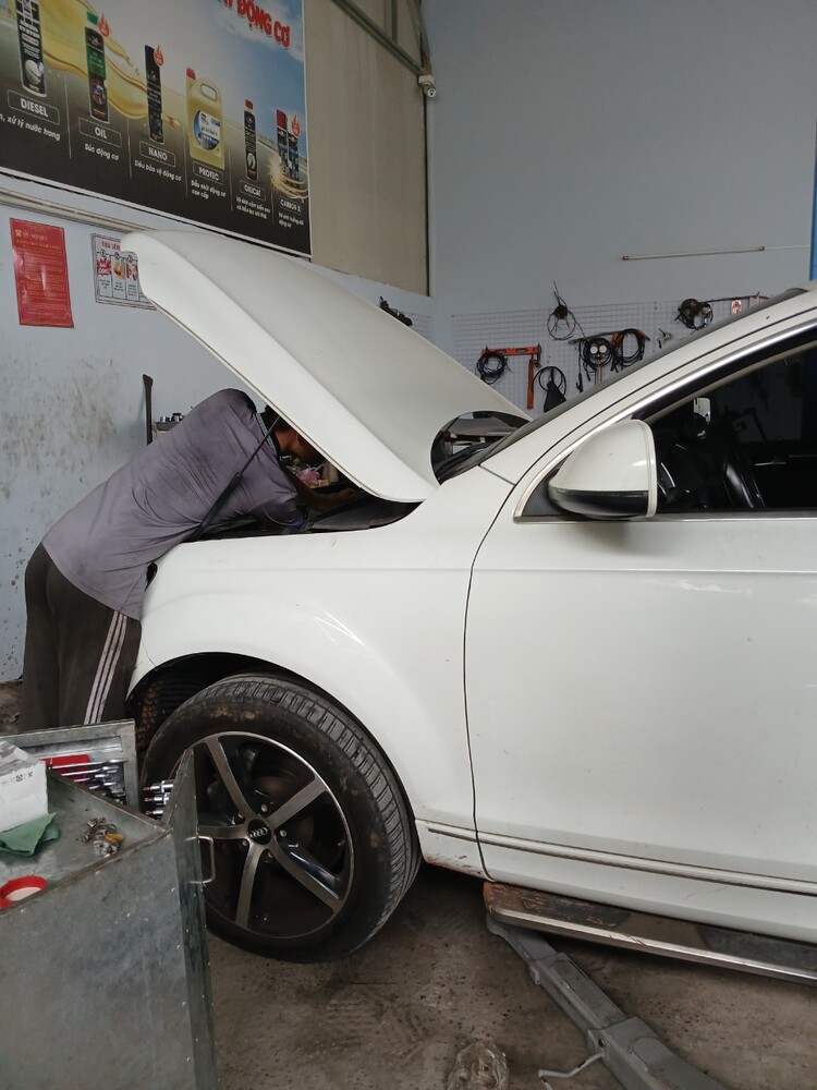 GARAGE TÍN PHÁT. 2/117 Đường Số 8,Bình Hưng Hòa,Bình Tân (Đối diện Aeon Tân Phú).