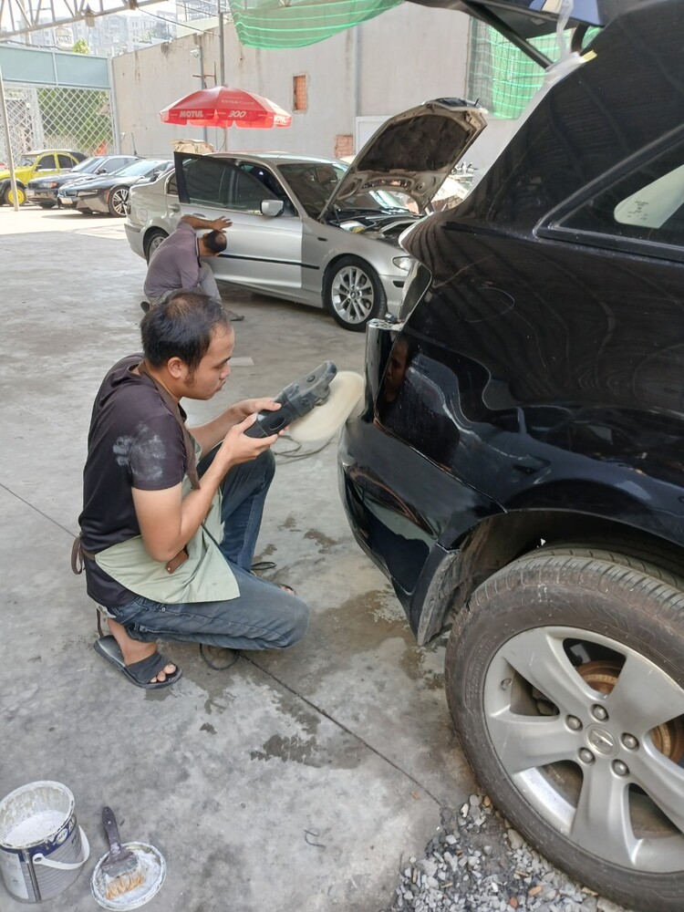 GARAGE TÍN PHÁT. 2/117 Đường Số 8,Bình Hưng Hòa,Bình Tân (Đối diện Aeon Tân Phú).