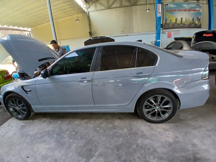GARAGE TÍN PHÁT. 2/117 Đường Số 8,Bình Hưng Hòa,Bình Tân (Đối diện Aeon Tân Phú). GARAGE TÍN PHÁT. 2/117 Đường Số 8,Bình Hưng Hòa,Bình Tân (Đối diện Aeon Tân Phú).