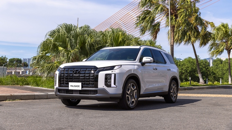 Xem trước Hyundai Palisade 2026: thêm động cơ hybrid, ngoại hình "dị"