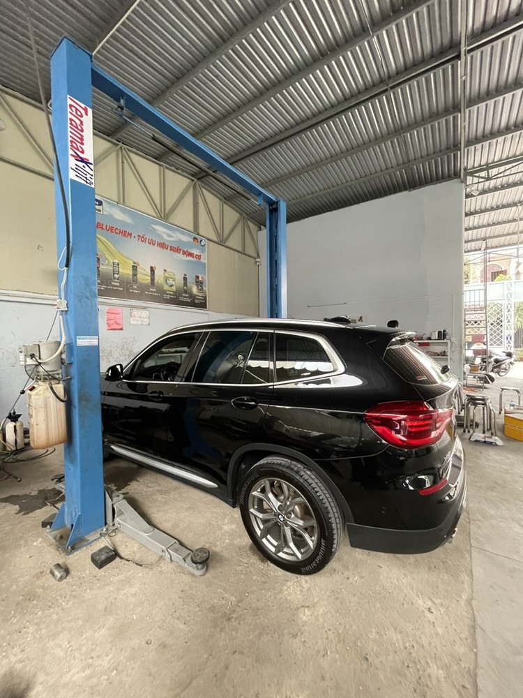 GARAGE TÍN PHÁT. 2/117 Đường Số 8,Bình Hưng Hòa,Bình Tân (Đối diện Aeon Tân Phú).