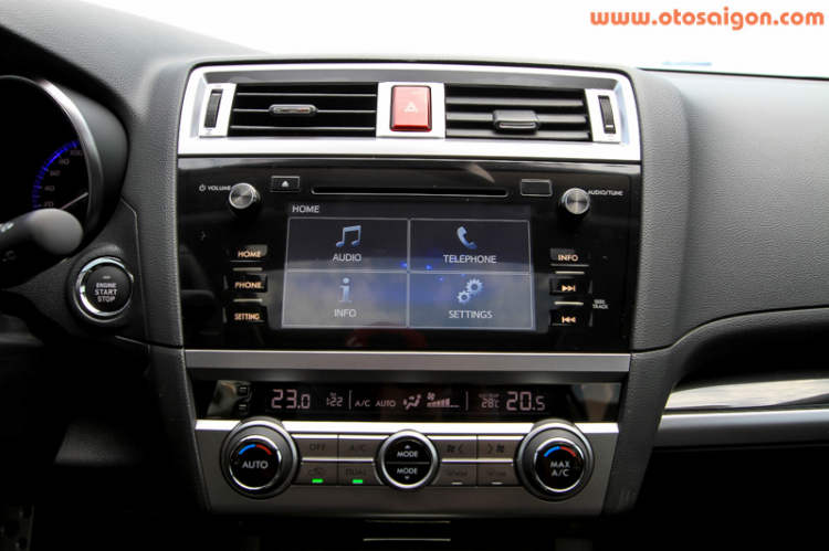 Sau vô lăng Subaru Outback 2015: hoàn hảo cho gia đình Sau vô lăng Subaru Outback 2015: hoàn hảo cho gia đình