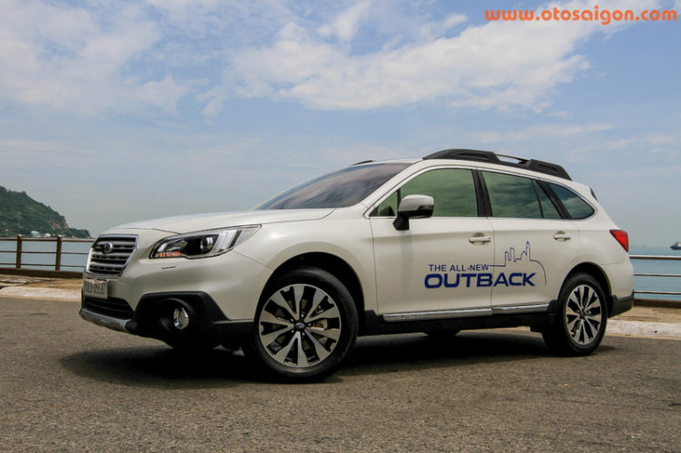 Sau vô lăng Subaru Outback 2015: hoàn hảo cho gia đình