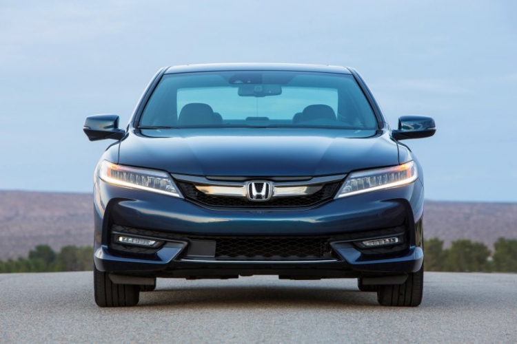 Honda Accord facelift 2016 chính thức ra mắt