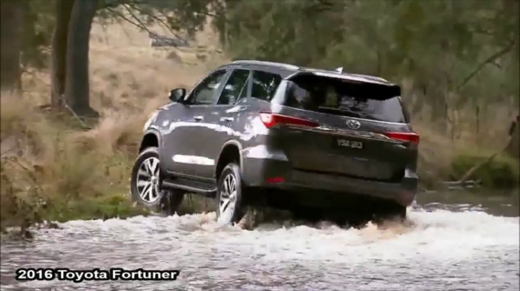 Bộ ảnh và video chính thức của Mitsubishi Pajero Sport 2016