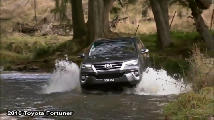 Bộ ảnh và video chính thức của Mitsubishi Pajero Sport 2016