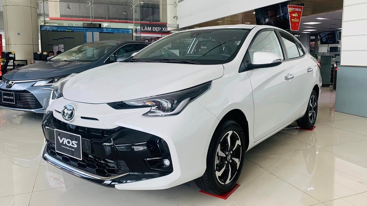 Toyota Việt Nam tháng 6/2024 tiếp tục đà tăng trưởng, Vios cùng dàn xe Cross gánh doanh số