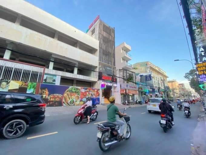 Cập nhật giá nhà phố TT quận 1,3,4,10, Phú Nhuận , Bình Thạnh Cập nhật giá nhà phố TT quận 1,3,4,10, Phú Nhuận , Bình Thạnh