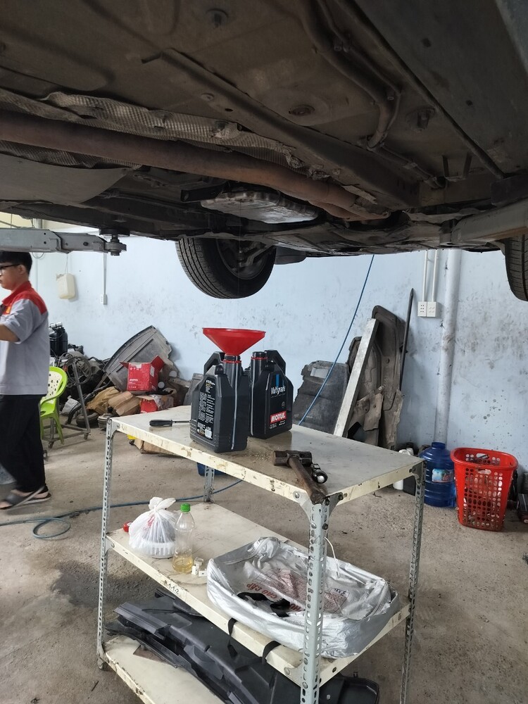 GARAGE TÍN PHÁT. 2/117 Đường Số 8,Bình Hưng Hòa,Bình Tân (Đối diện Aeon Tân Phú).