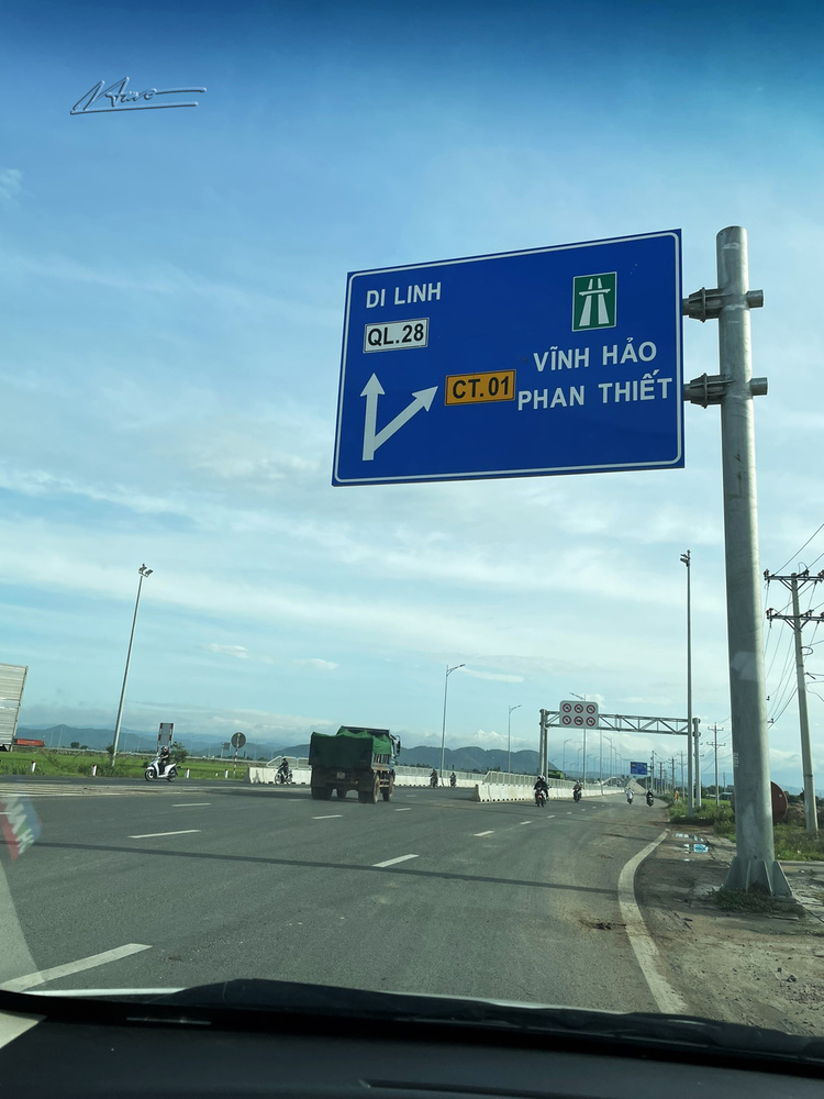 TVH's pic - Quoc lo 28, huyen Ham Thuan Bac, tinh Binh Thuan - 120724 (1).jpg TVH's pic - Quoc lo 28, huyen Ham Thuan Bac, tinh Binh Thuan - 120724 (1).jpg