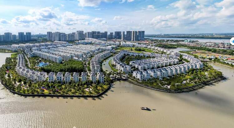 VINHOMES GRAND PARK QUẬN 9 LÀ CÁI “BẪY GẤU” CHO NHỮNG KHÁCH YÊU MÀU HỒNG!