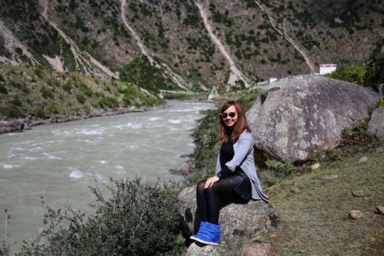 Hành trình vượt núi cao dốc sâu 1.600 cây số từ Shangri-La đến Lhasa