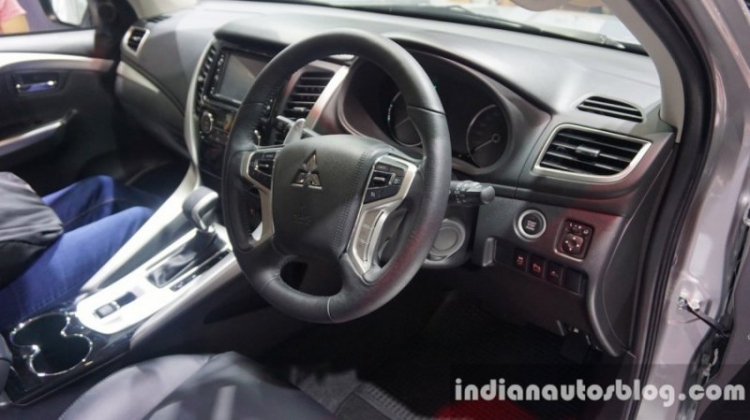 Mitsubishi Pajero Sport 2016 có gì để hấp dẫn người dùng ? Mitsubishi Pajero Sport 2016 có gì để hấp dẫn người dùng ?