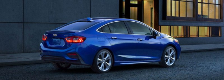 Chevrolet Cruze 2016 xuất hiện tại Việt Nam, lộ giá bán