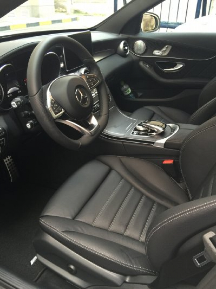 Chờ giao xe C250 AMG sao lâu thế! Chờ giao xe C250 AMG sao lâu thế!