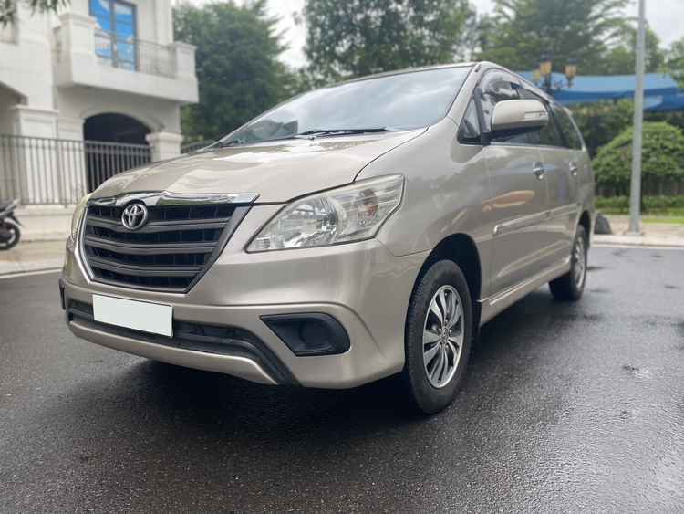 Bán xe Toyota Innova 2008 G -Bạc,