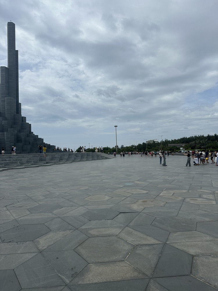 Vừa hoàn thành chuyến xuyên Việt, Sài Gòn-Hà Nội-Lào Cai-Vân Nam trong 3 tuần Vừa hoàn thành chuyến xuyên Việt, Sài Gòn-Hà Nội-Lào Cai-Vân Nam trong 3 tuần