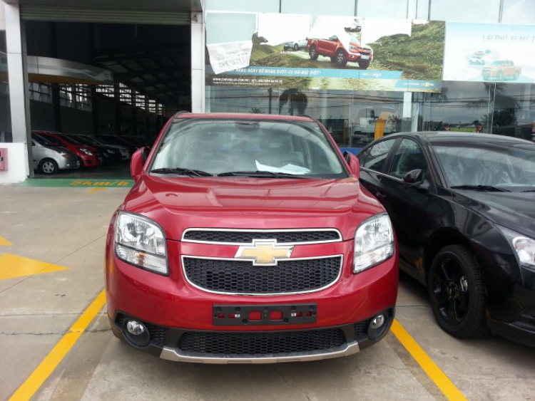 Nhiều điểm mới hấp dẫn trên Chevrolet Orlando 2015