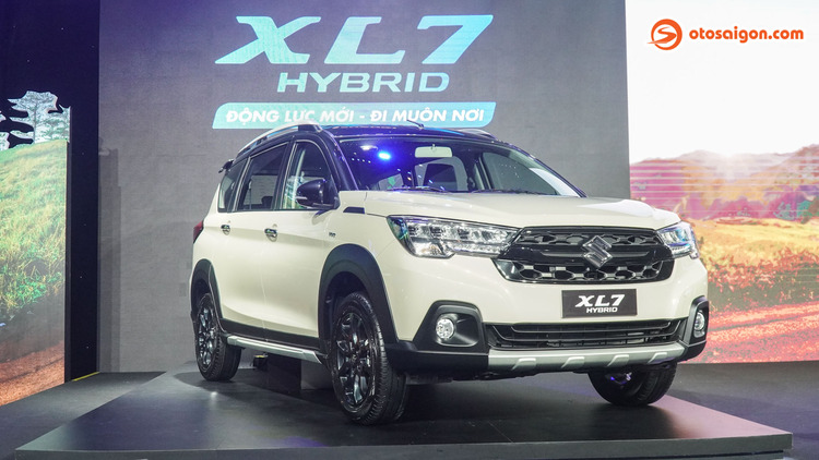 Định giá lại, Suzuki XL7 Hybrid chọn cách cạnh tranh về giá với Xpander và Hyundai Stargazer