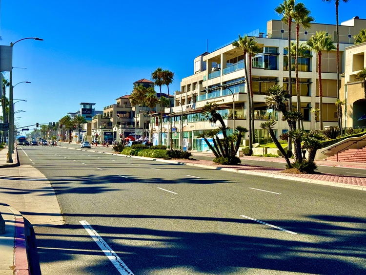 Huntington Beach - Main Street