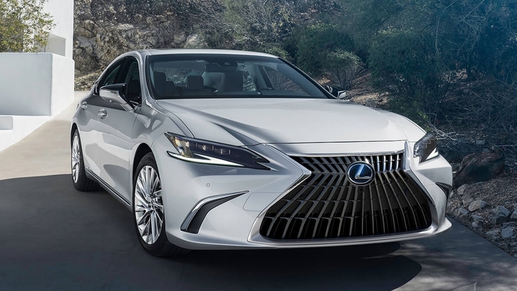 Lexus, Toyota dẫn đầu top thương hiệu có xe đã qua sử dụng đáng tin cậy nhất