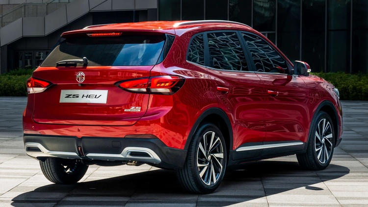 MG ZS 2025 ra mắt, trang bị động cơ Hybrid 193 mã lực, bản EV hẹn năm sau