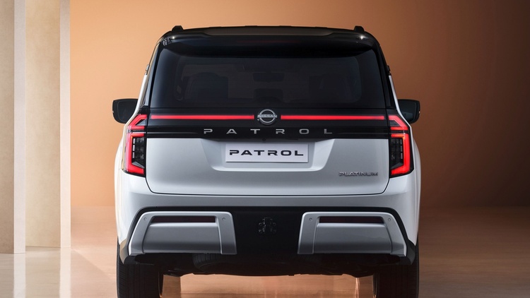 Nissan ra mắt SUV cỡ lớn Patrol/Armada 2025 thế hệ mới: Máy V6 tăng áp 425 mã lực, đối đầu Land Cruiser