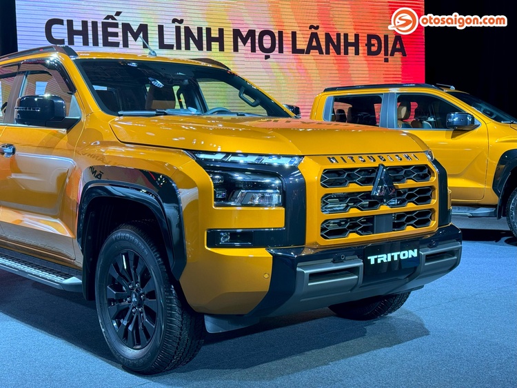 Mitsubishi Triton 2024 chốt giá từ 655-924 triệu đồng, động cơ 2.4 Bi Turbo mạnh hơn 200 mã lực