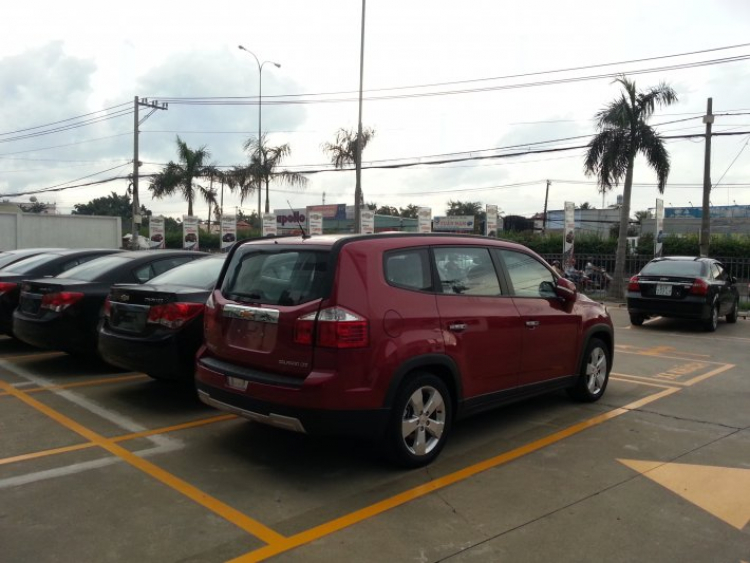 Nhiều điểm mới hấp dẫn trên Chevrolet Orlando 2015