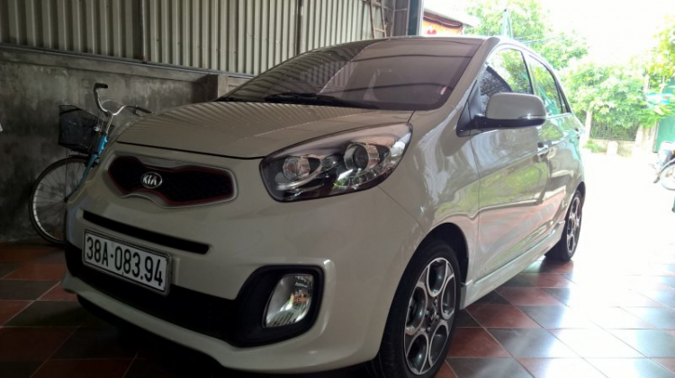 Kia Morning 2016 1.25AT hay Hyundai Grand i10 1.0AT