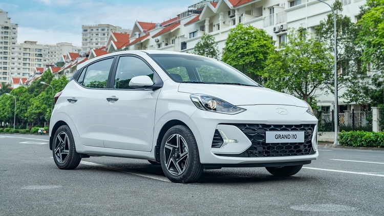 Hyundai Grand i10 - Doanh so T8-2024.jpg