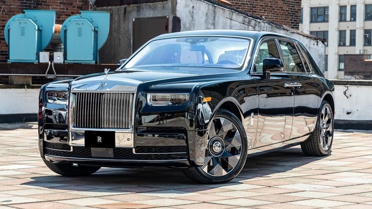 2024 RR Phantom series II.jpg