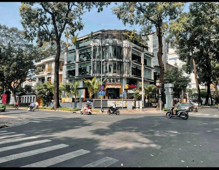 Cập nhật giá nhà phố TT quận 1,3,4,10, Phú Nhuận , Bình Thạnh Cập nhật giá nhà phố TT quận 1,3,4,10, Phú Nhuận , Bình Thạnh