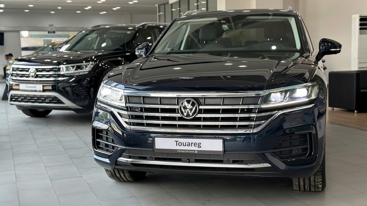 Volkswagen Touareg Elegance Plus về đại lý, giá bán 2,788 tỷ đồng, bổ sung loạt trang bị "xịn"