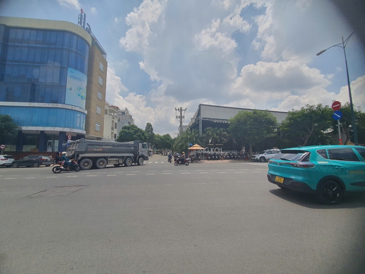Giải cứu: bất động sản triệu đô ( hàng ngộp, thơm ).... update liên tục.. Giải cứu: bất động sản triệu đô ( hàng ngộp, thơm ).... update liên tục..