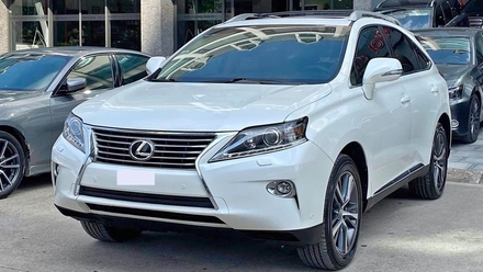 Lexus RX 350 2010-.jpg