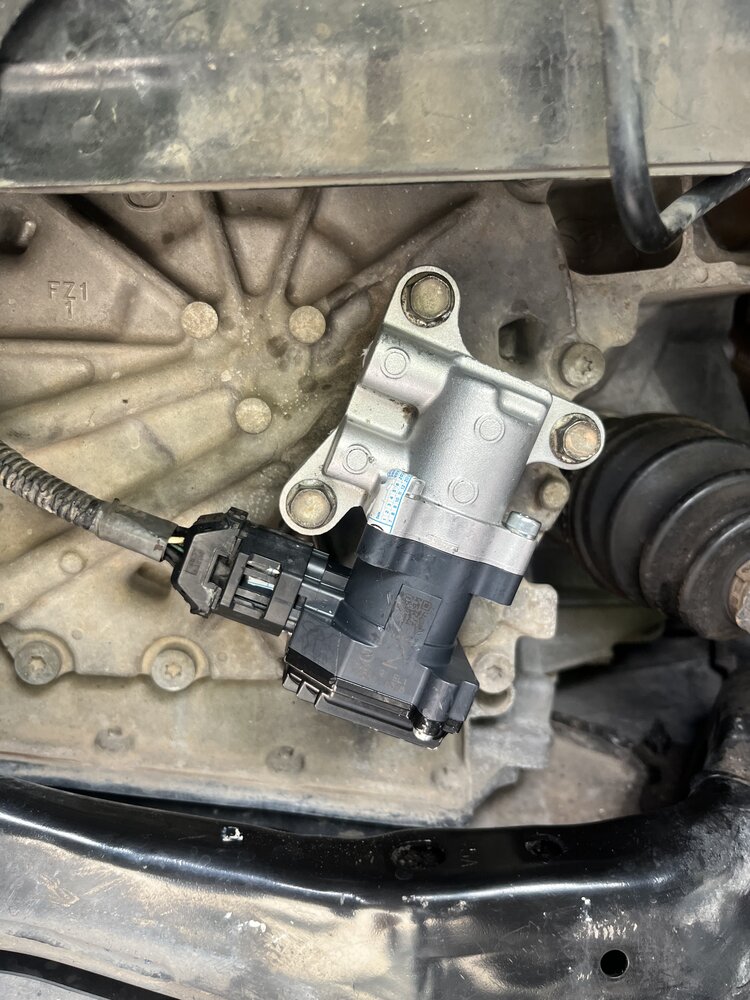 Hỏi về Electric oil Pum (EOP) trên xe có Start/Stop Hỏi về Electric oil Pum (EOP) trên xe có Start/Stop