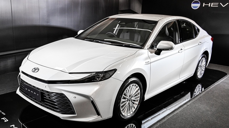 Toyota Camry 2025 HEV Smart 6.jpg