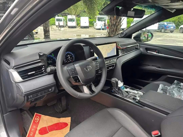 Toyota Camry 2025 VMS (2).jpg Toyota Camry 2025 VMS (2).jpg