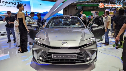 OS - Toyota Camry 2025 - VMS 2024 - Otosaigon (4).jpg