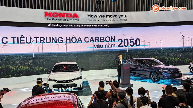 Honda Civic 2024 - VMS 2024 - Otosaigon (15).jpg