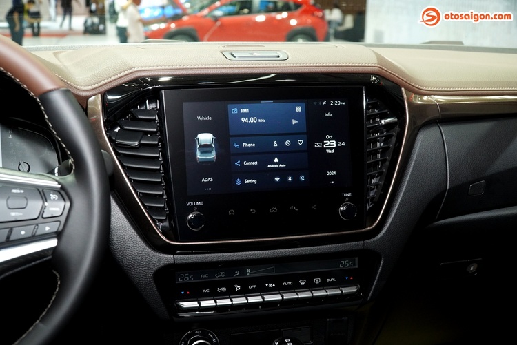 Xem chi tiết Isuzu D-Max Type Z 2025 tại VMS 2024: Nâng cấp gì khi giá bán giữ nguyên 880 triệu đồng? Xem chi tiết Isuzu D-Max Type Z 2025 tại VMS 2024: Nâng cấp gì khi giá bán giữ nguyên 880 triệu đồng?