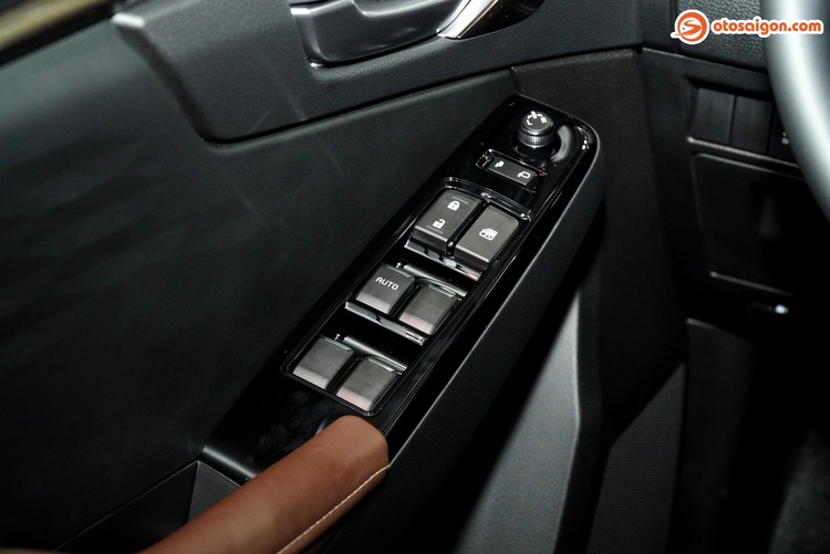 Xem chi tiết Isuzu D-Max Type Z 2025 tại VMS 2024: Nâng cấp gì khi giá bán giữ nguyên 880 triệu đồng? Xem chi tiết Isuzu D-Max Type Z 2025 tại VMS 2024: Nâng cấp gì khi giá bán giữ nguyên 880 triệu đồng?
